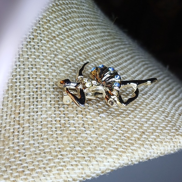 BALLERINA BROOCH BLUE CLEAR RHINESTONES - Picture 2 of 5